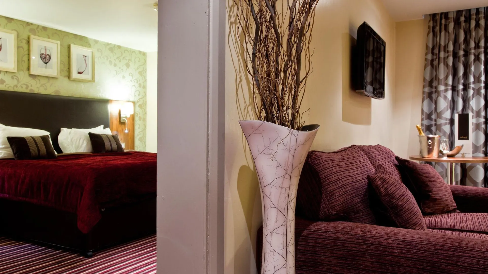 Gloucester Robinswood Hotel, BW Signature Collection Hotel